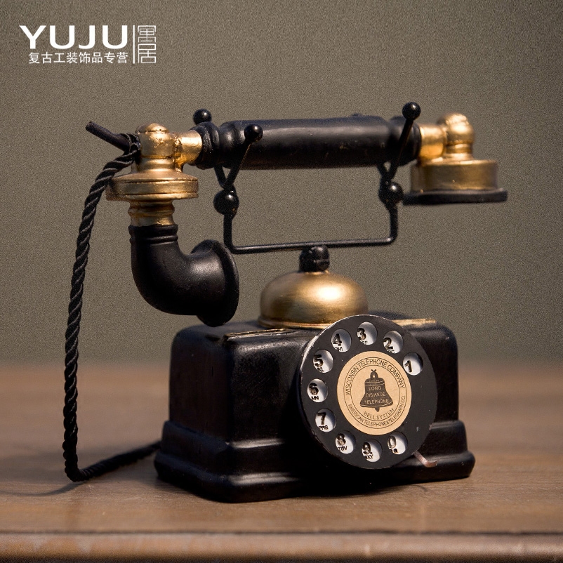 复古美式咖啡馆酒吧服装店铺餐厅装饰老式电话机橱窗陈列模型摆件在类目 家居饰品, 摆件中 - 来自Buy2taobao.com提供专业的淘宝代购服务