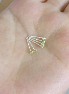 极小2/3mm天然橄榄石闪珠足银999纯银浅绿小耳钉耳骨钉养耳不过敏