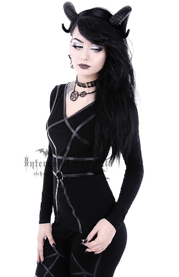 东欧哥特五芒星皮带显瘦长袖T恤