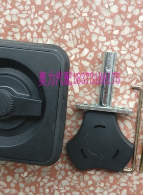 金龙申龙宇yt通青年安凯客车乘客外摆门锁黑色正方形136A原厂