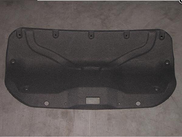 奇瑞艾瑞泽7行李箱门装饰板 后备箱门装饰棉  行李箱盖装饰板总成