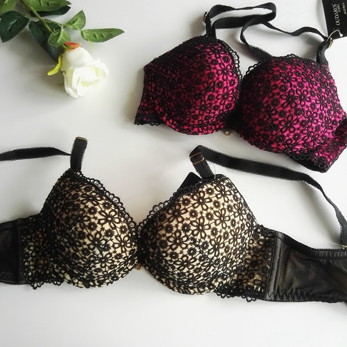 库存立体刺绣花朵聚胸显胸大内衣u型美背小胸性感上薄下厚70b文胸