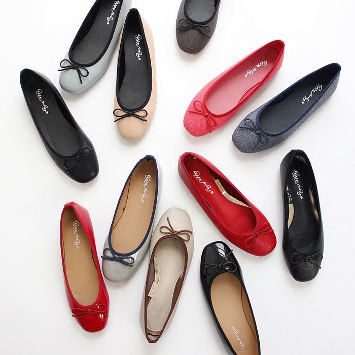 2020 NEW SUMMER SQUARE TOE BOW SIMPLE FLAT-BOTTOMED SOFT LEATHER SHALLOW MOUTH LARGE SIZE SOFT-SOLED BALLET SHOES FEMALE NON-SLIP
