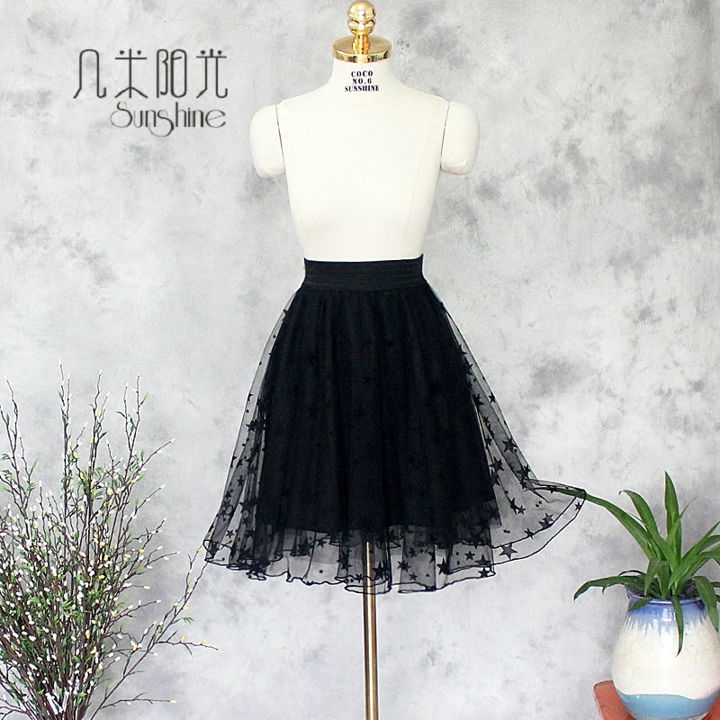 2025秋冬时尚网纱裙多层五角星印花裙 A字大摆裙蓬蓬裙短裙小黑裙