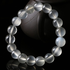 Rare natural vitreous Moonstone bracelet ladies high ice Moonlight effect the first rare seconds