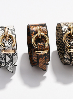 蛇皮手镯潮款蛇皮花纹手镯宽面PU皮革个性街头风可调节手环