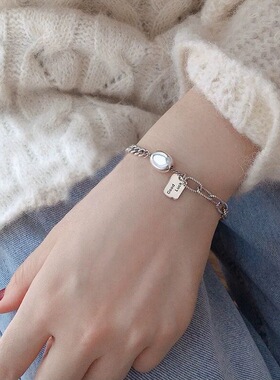 S925银手链手串女复古方牌LUCK吊坠小众设计做旧简约百搭首饰品
