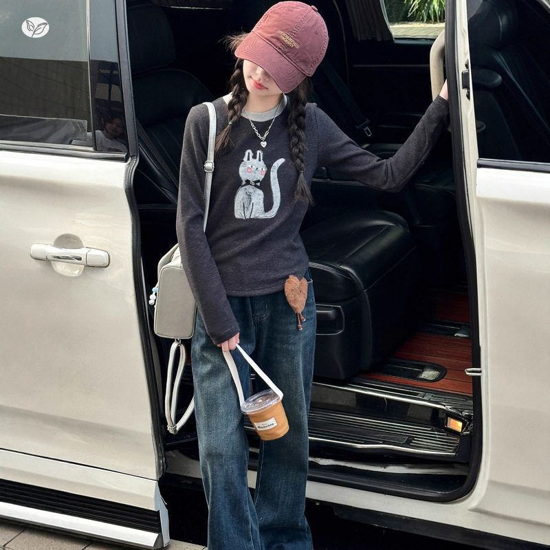 冬季中大女童加绒打底衫新款女孩卡通圆领内搭百搭长袖T恤修身潮，童装外套，祺儿童装