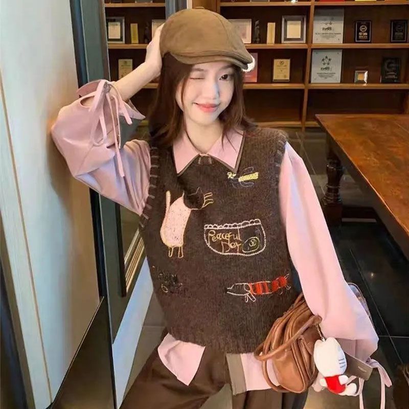新款美拉德咖色卡通刺绣针织马甲女秋冬学院风叠穿坎肩毛衣背心潮