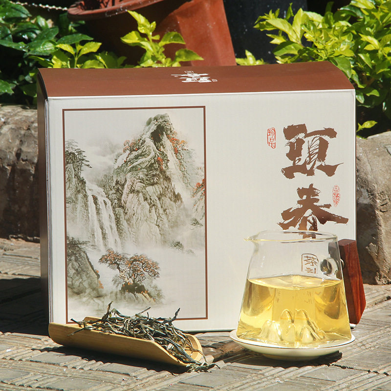 六大茶山蛮砖桃子寨古树普洱生茶