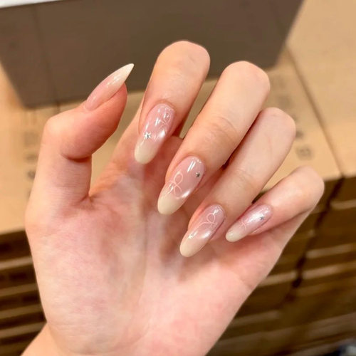 纯手工穿戴甲甜妹气质奶黄法式