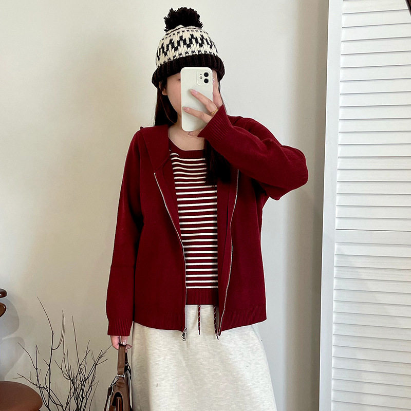 大码女装气质假两件休闲连帽外套2025冬款胖mm宽松针织衫女开衫潮