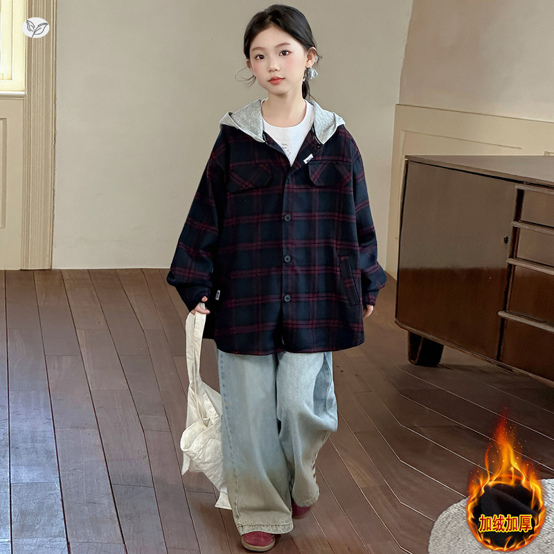 女童加绒加厚格纹外套2025年秋冬新款休闲连帽衬衫中大童保暖棉衣，童装棉衣，祺儿童装