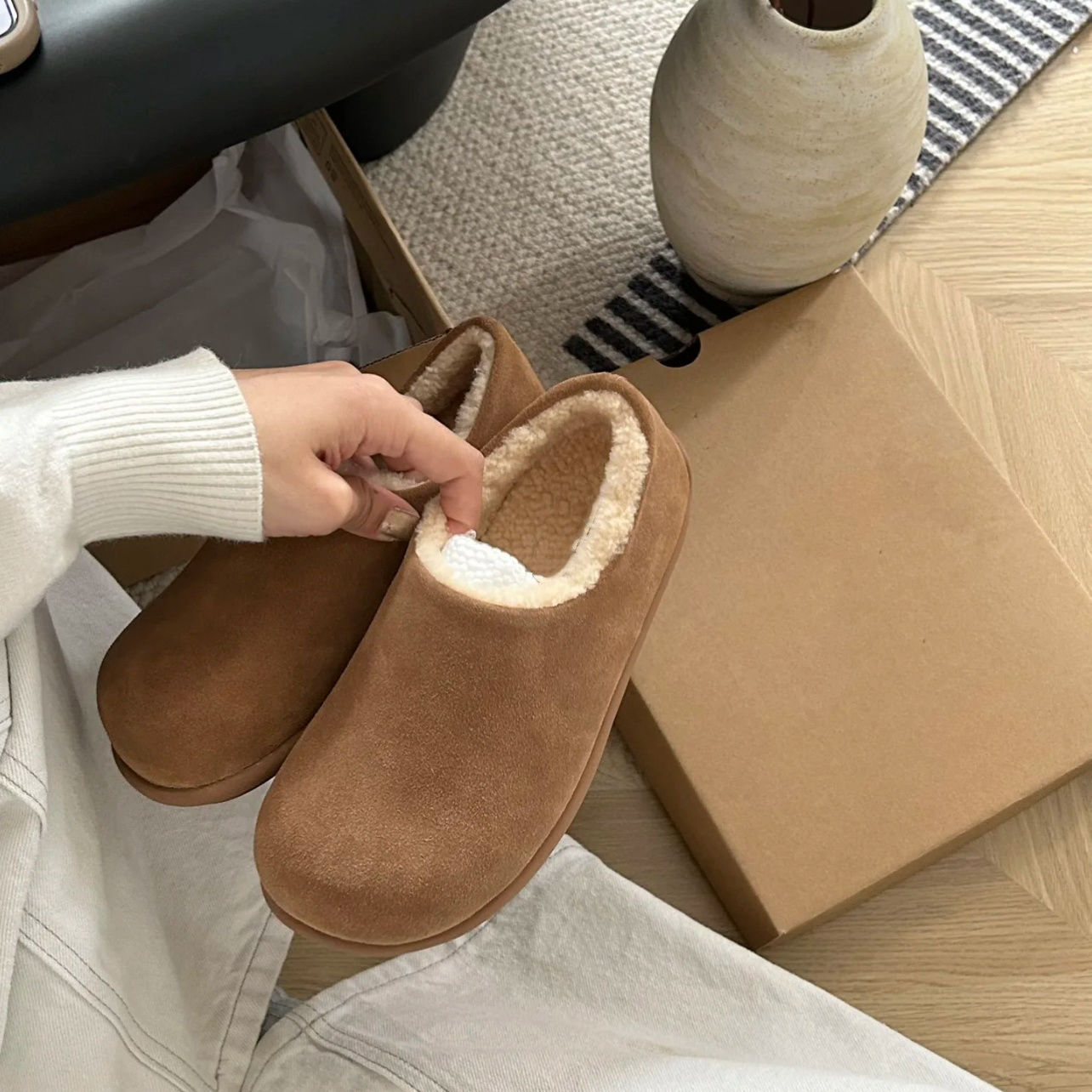 冬季丑萌穆勒鞋包头外穿毛毛拖勃肯鞋羊皮毛一体羊毛小土豆雪地靴