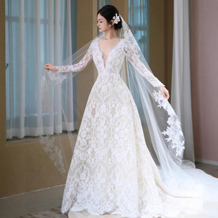 法式 蕾丝轻婚纱新娘级感森系v领出门迎宾纱超仙拖尾礼服裙 长袖