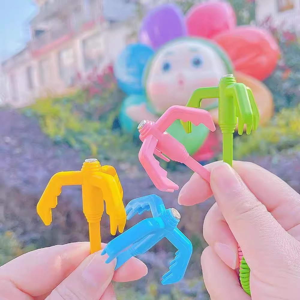 弹簧爪爪钩生日礼物手办