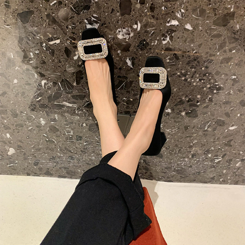 葡萄妈同款女鞋法式中跟水钻扣新时尚休闲鞋
