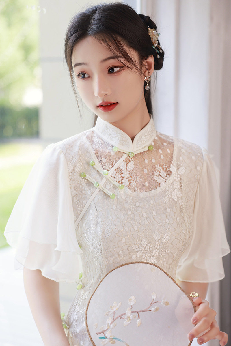 2023夏季白色蕾丝改良复古休闲温柔系喇叭袖荷叶袖长款旗袍连衣裙