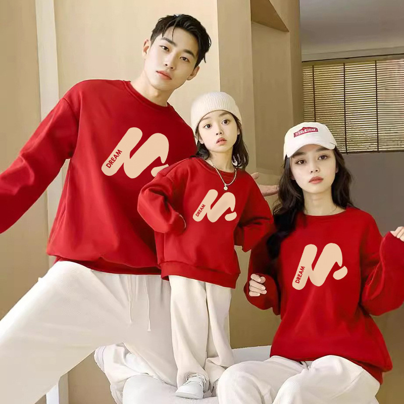 抖音网红亲子装时髦红色卫衣韩版全家服一家三口婴儿端连体衣潮