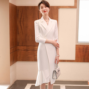 法式高端职业白色连衣裙女轻奢设计感主持人长袖西装宴会礼服J-ME