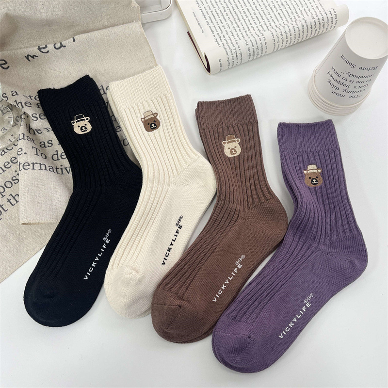24秋冬欧货新款女袜个性粗线条刺绣小熊双针纯色时尚小众潮流袜