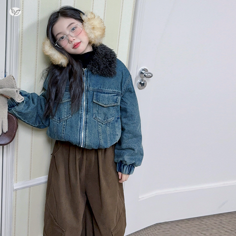 女童秋冬牛仔外套加绒加厚2025年新款中大童韩系翻领夹克衫工装裤，童装外套，祺儿童装