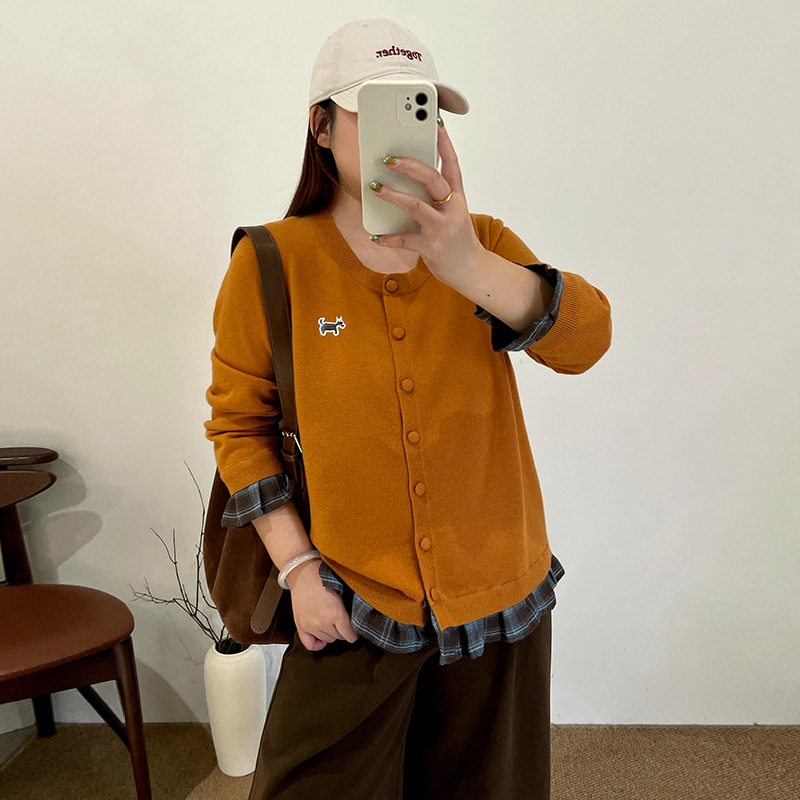 大码女装气质撞色拼接格子木耳边上衣2025冬胖mm刺绣针织开衫女潮