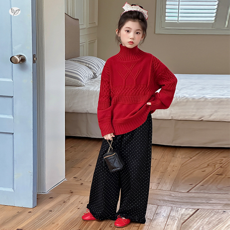 女童2025年秋冬新款半领新年红雪花纹毛衣女大童百搭休闲针织衣，童装毛衣，祺儿童装