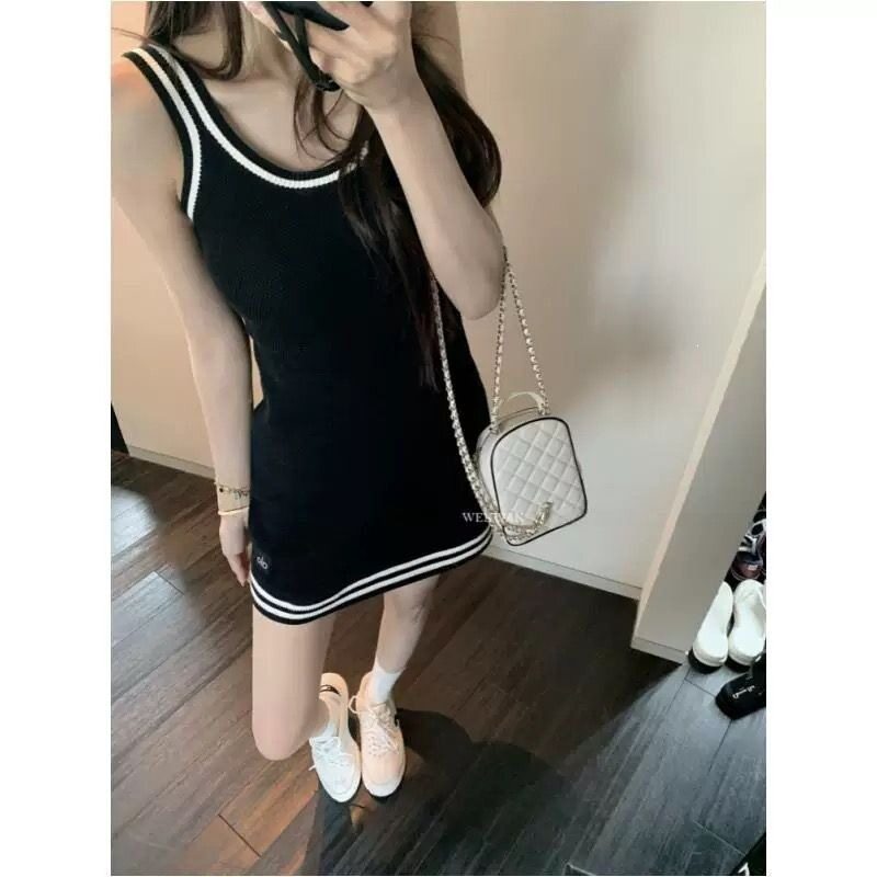 【冰爽丝洗水】夏法式小香风针织吊带连衣裙女收腰级感短裙黑色