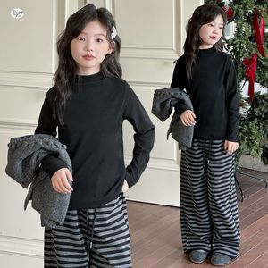 女童保暖套装2025年冬季新款中大童纯色打底衫加绒条纹阔腿裤两件，童装休闲套装，祺儿童装
