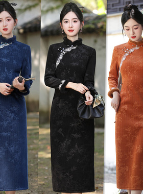 新中式加绒加厚旗袍2025新款气质端秋冬红色少女日常改良连衣裙