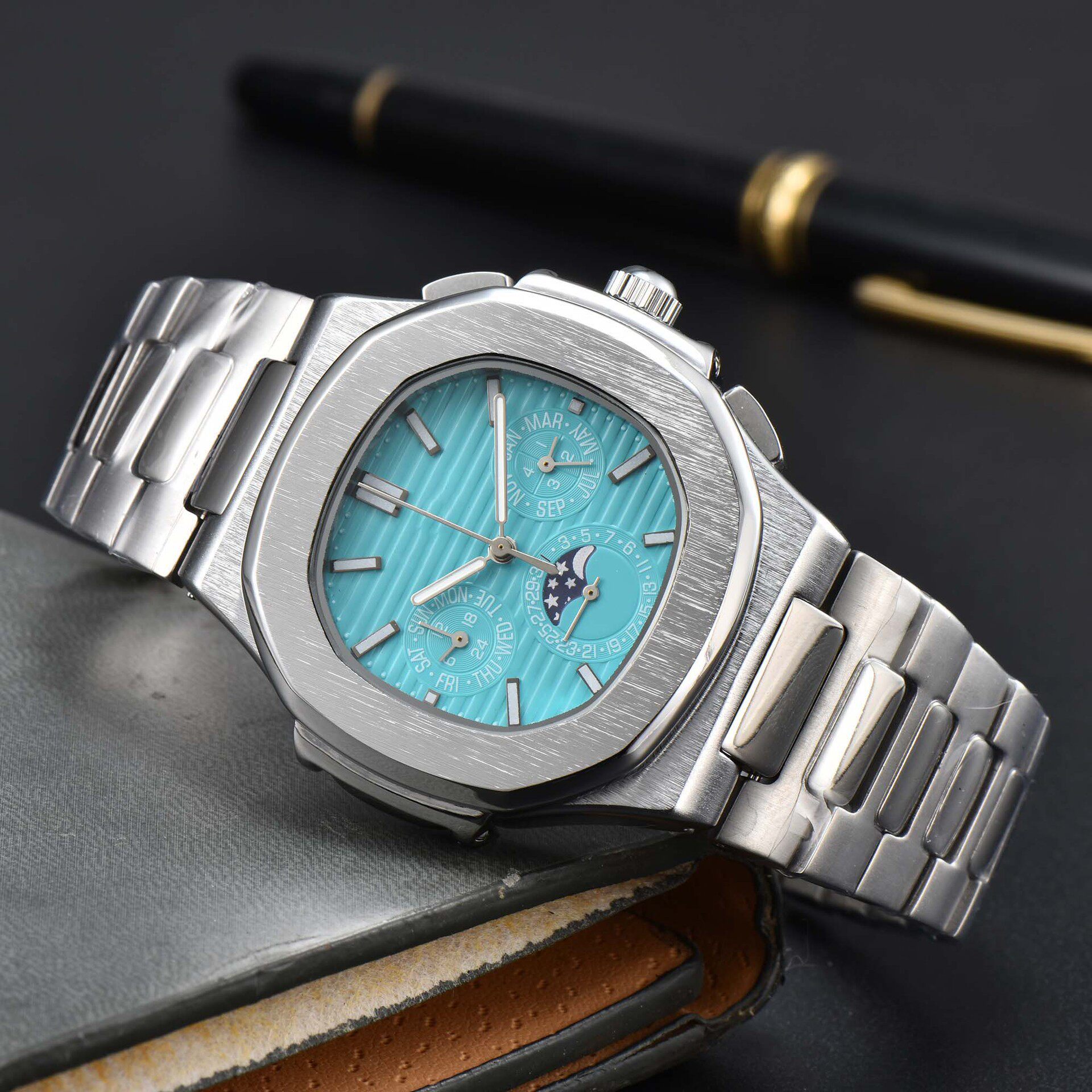 Fashionable Six-Hand Steel Band Business Hot-Selling Chronogra