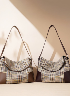 2025新款高级感羊毛呢容量时尚通勤单肩肩包手提腋下包女布配牛皮