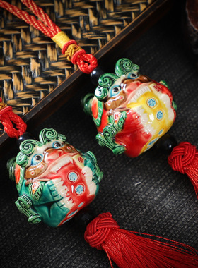 交趾陶创意汽车摆件手绘风狮爷车载内饰摆设伴手礼