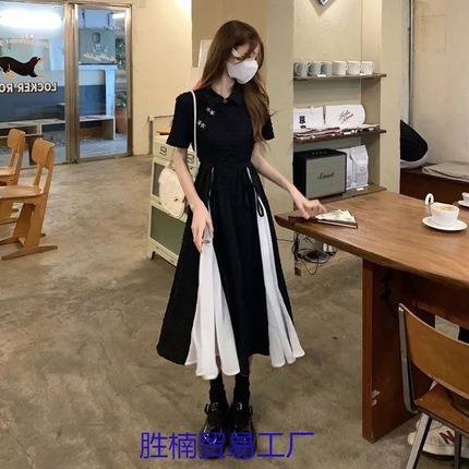 旗袍式连衣裙女春夏2023新款设计感中长款级感收腰显瘦短袖裙子