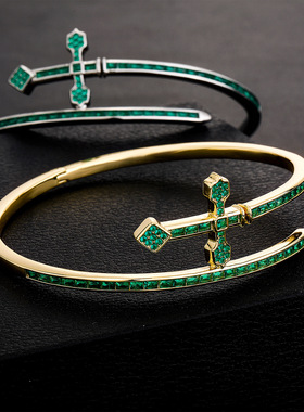 金澳正义之剑手镯直播混搭风质感金属十字架简约保色手饰饰品