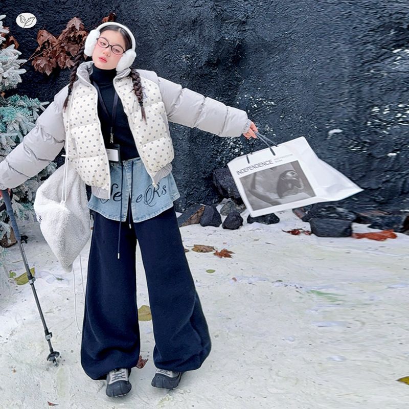 女童2025冬季新款波点棉衣牛仔布屁帘卫裤洋气套装女大童户外加厚，童装休闲套装，祺儿童装