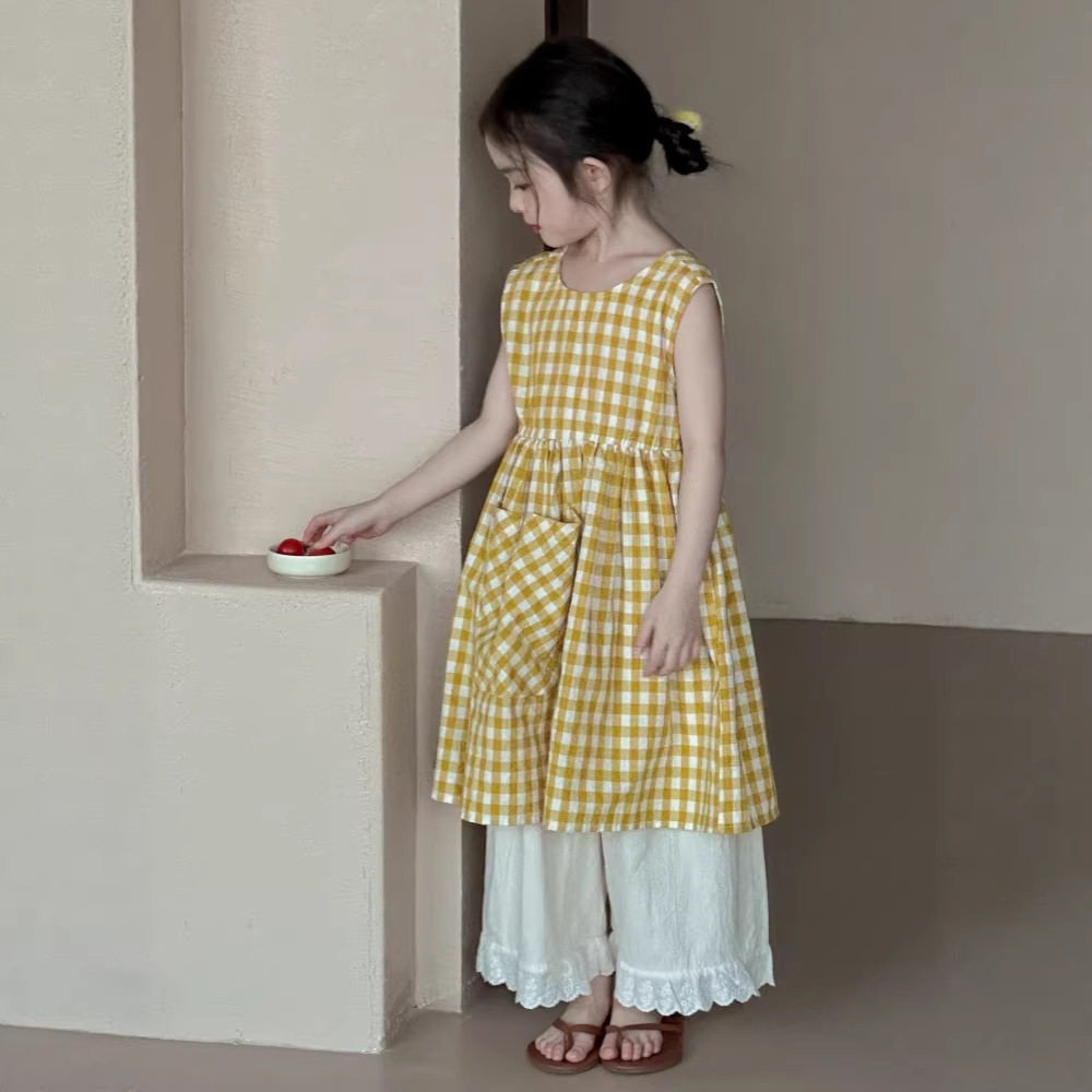 女童连衣裙2026夏新款女叠穿设计感黄色格子后背V领无袖背心裙子