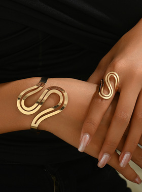 几何欧美风女士手环戒指套装百搭多层开口可调节设计指环镂空手镯