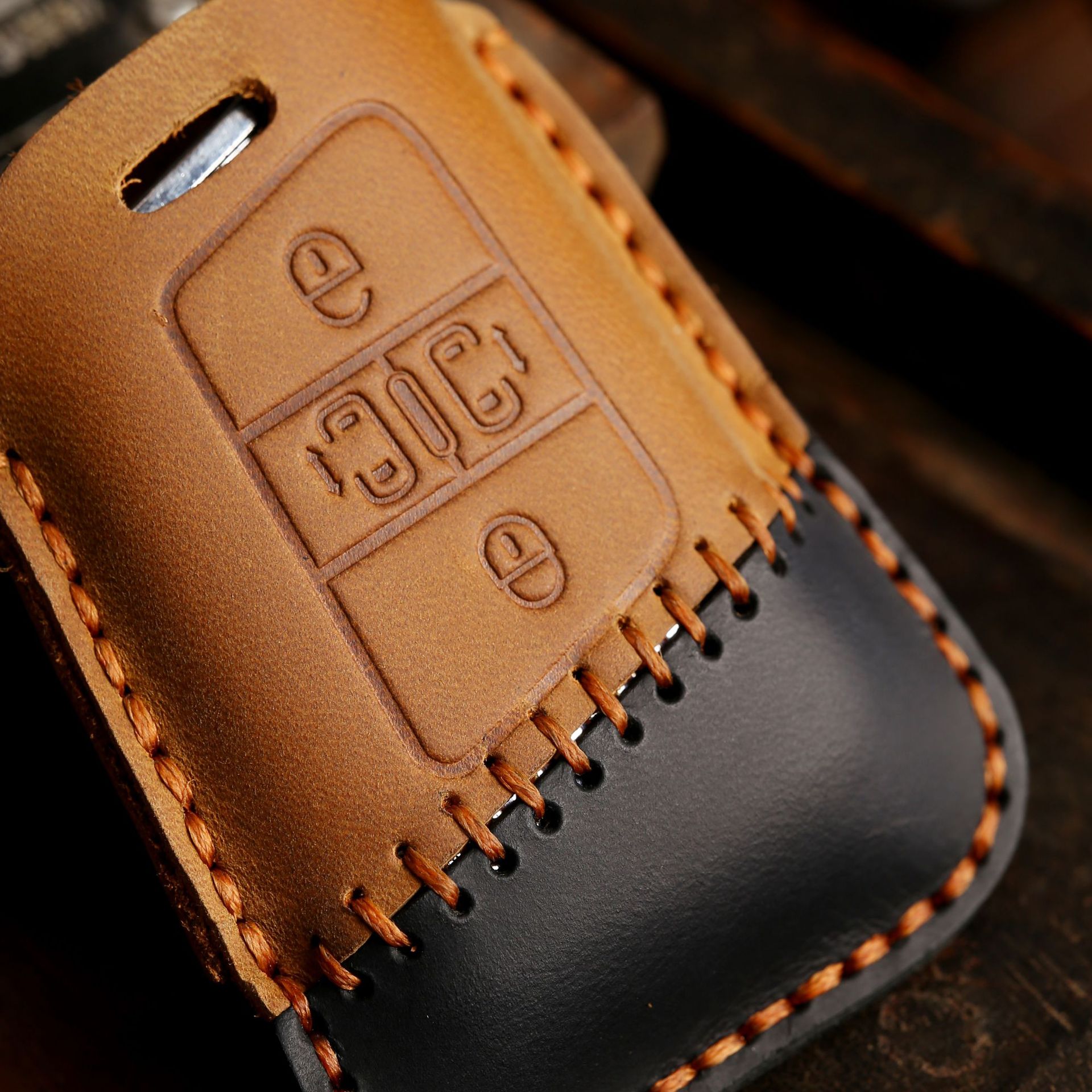 适用于大众钥匙套蔚揽帕萨特新迈腾速腾途观凌渡真皮钥匙包