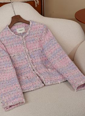 翡格依安斐欧娜粉紫色小香风钉珠钉钻暗扣女冬优雅绵羊毛毛呢外套