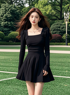 TZ4433黑色连衣裙秋装女新款收腰显瘦温柔风设计感方领百褶短裙