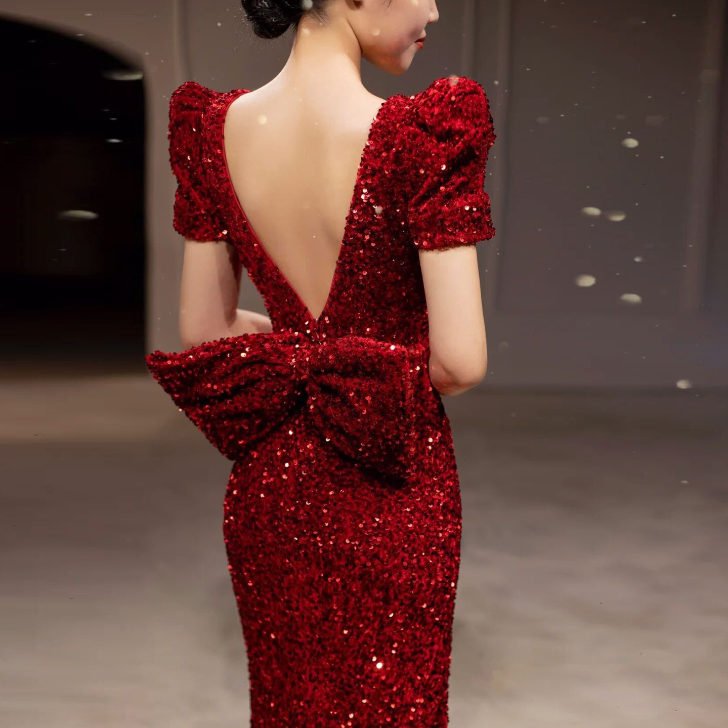 旗袍敬酒服新娘女2025新款酒红色回门订婚结婚礼服鱼尾主持晚礼服