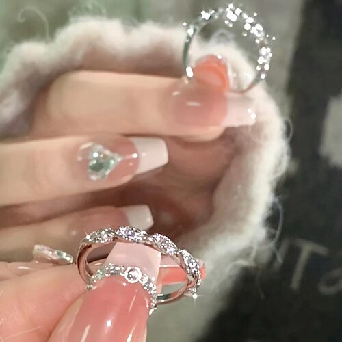 缠绕爱河碎钻戒指女小众级轻奢