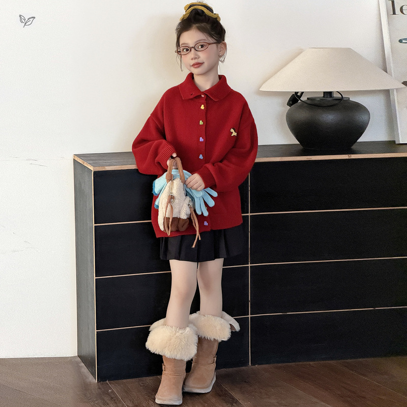 女童秋冬新款2025年爱心彩色扣小马刺绣毛衣开衫女孩学院风针织衫，童装毛衣，祺儿童装