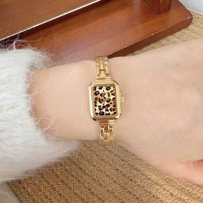 手链款小方块米莉莎复古女