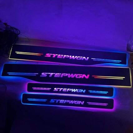 本田步威 Stepwgn RP8 车门迎宾踏板LED带灯门槛条流光动态改装