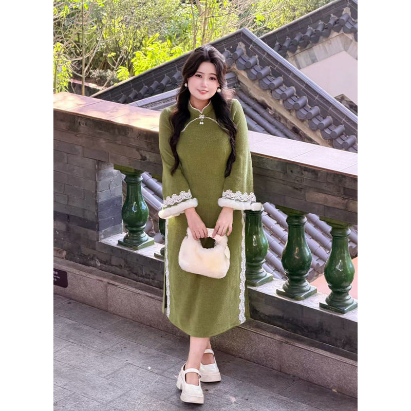 气质国风改良新中式连衣裙2025冬装新款加绒显瘦高级感大码旗袍潮