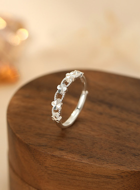 S999足银幸运四叶草镂空戒指甜美简约森系小众气质指环闪耀设计