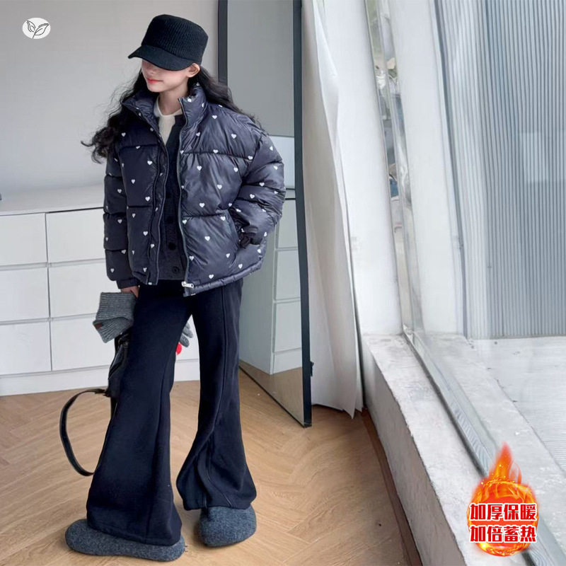 女童2025年冬季新款可爱小爱心加厚棉服女大童宽松御寒时尚面包服，童装棉衣，祺儿童装